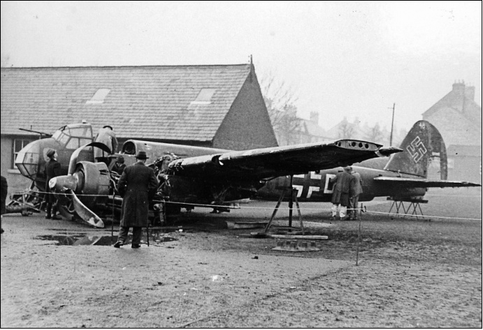  JU881